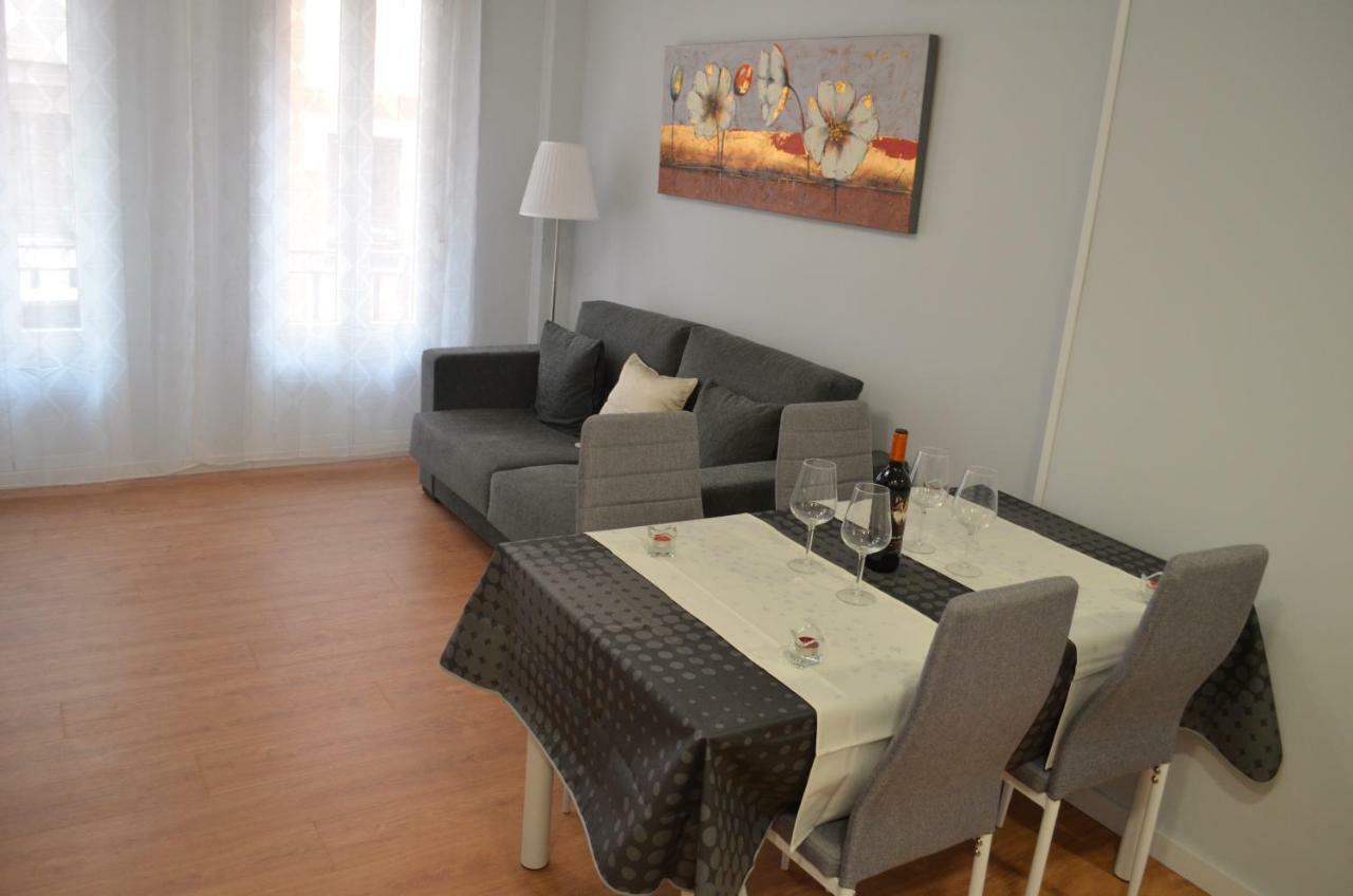 Apartamento Apartamento Camino Laurel Logroño Exterior foto