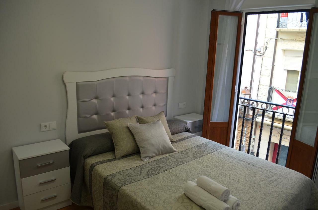 Apartamento Apartamento Camino Laurel Logroño Exterior foto