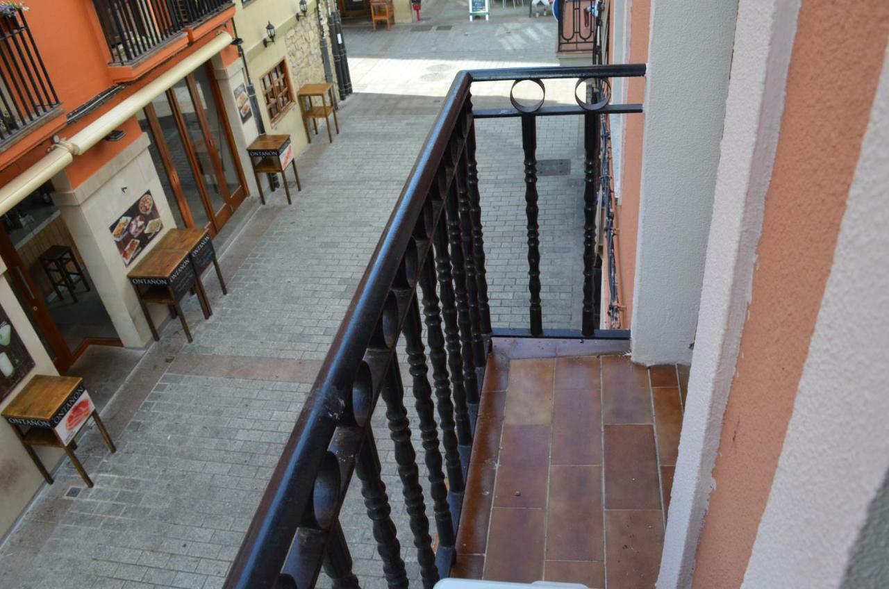 Apartamento Apartamento Camino Laurel Logroño Exterior foto